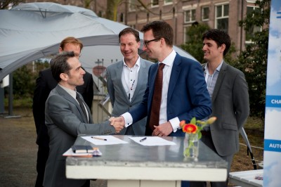 ondertekenen-tehad.jpg&size=medium